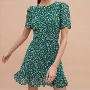 Reformation Beesley Dress in Parsley Size 2
